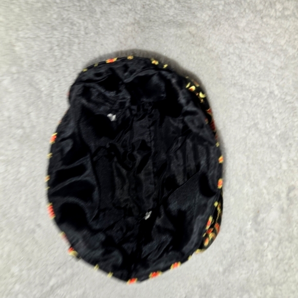 Cute Mini Bag w/ Black Red Gold Flames on Silk Brocade w/ Asian Symbol & snaps - Picture 9 of 11